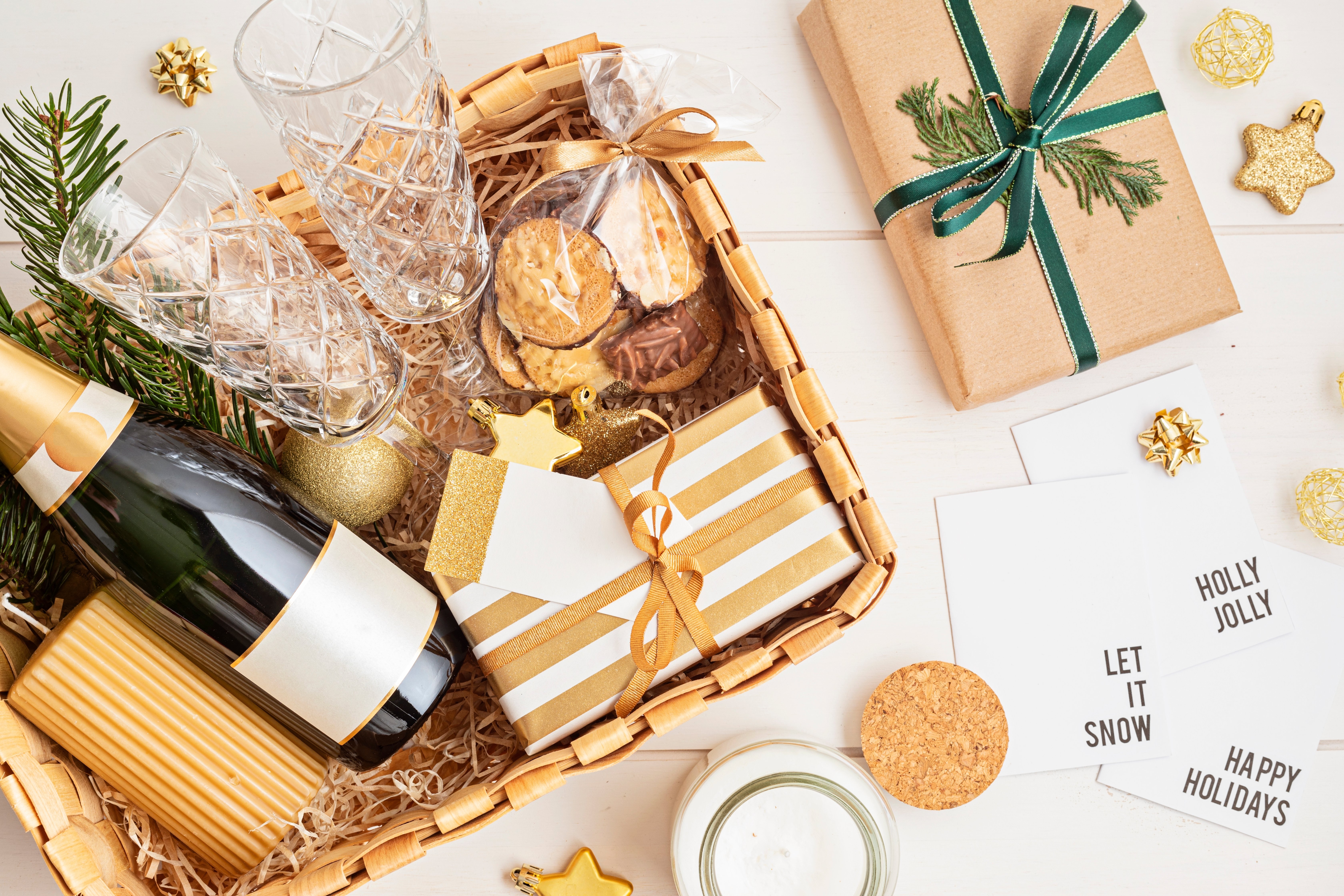 corporate holiday gifts